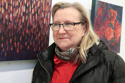 Ylöjärveläiselle maalausharrastajalle Arja Kuntulle väri on tärkein työkalu tunnelmien välittämisessä.