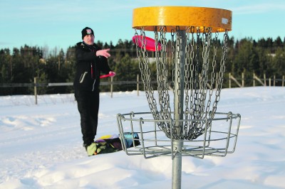 Ylöjärvellä sijaitseva 21-väyläinen Julkujärven frisbeegolfrata on haasteellisuudeltaan valtakunnan ehdotonta kärkeä.