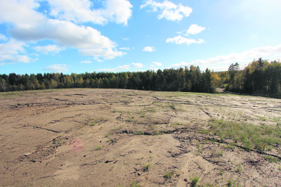 Vanha kaatopaikka Metsäkylän koilliskulmalla on jo jonkin aikaa ollut poissa käytöstä, joten sitä ei voida enää hyödyntää maankaatopaikkana.