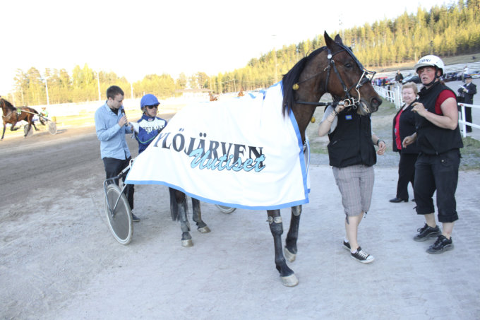 Naapuriravit, Teivon ravirata, ravit, Ylöjärven Uutiset, Baccus Fortis, Seppo Markkula