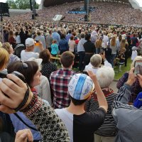 Laulujuhlien tuli syttyi ja presidentti Kersti Kaljulaid avasi suurfestivaalin