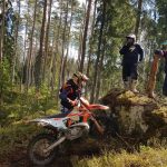 Suomen ensimmäisessä extreme-endurokilpailussa nähdään nimekkäitä kuljettajia – Kova testi kuskeille