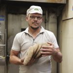 Ylöjärveläinen Aallon leipomo luottaa lähiviljaan ja tuoreuteen – Lempiäniemessä varttuneet yrittäjäveljekset oppivat leivontataidon jo lapsuudenkodissaan
