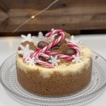 Vakaalla kädellä maukasta joulua – Sara Tuomi leipoo kaunista ja hyvää