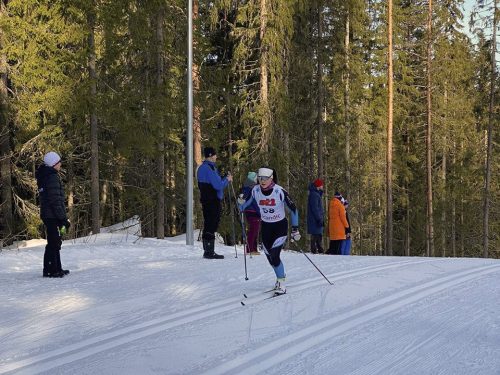 Ryhdin Emmi Henriksson 15 kilometrin taipaleella. Kuva Janna Henriksson.