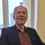 Professori Arto Haveri: ”Kunnallishallitusten ja -valtuustojen paikkamäärät pitäisi puolittaa – kuntaliitosaaltoa ei ole näköpiirissä”