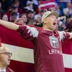 Saksa otti historiallisen finaalipaikan jääkiekon MM-kisoissa – Yllättäjä Latvia haastaa USA:n pronssista – katso kuvasatoa välieristä