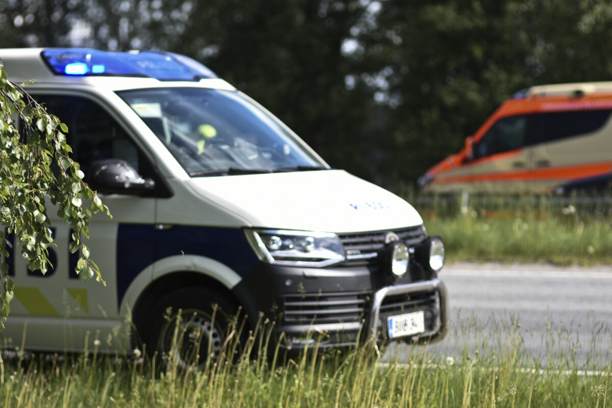 Kahden auton kolari Virtaintiellä lauantaina – vakavilta loukkaantumisilta vältyttiin