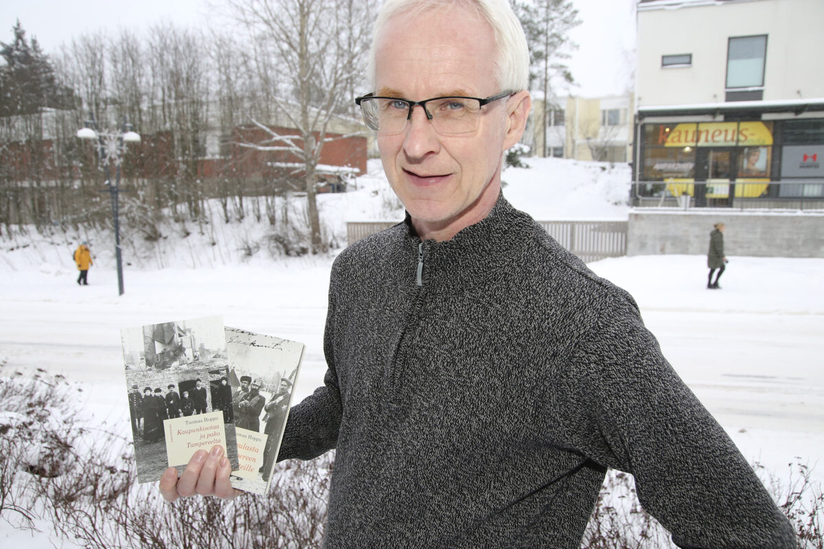 Historioitsija Tuomas Hoppu luennoi Leijassa vuoden 1918 tapahtumista